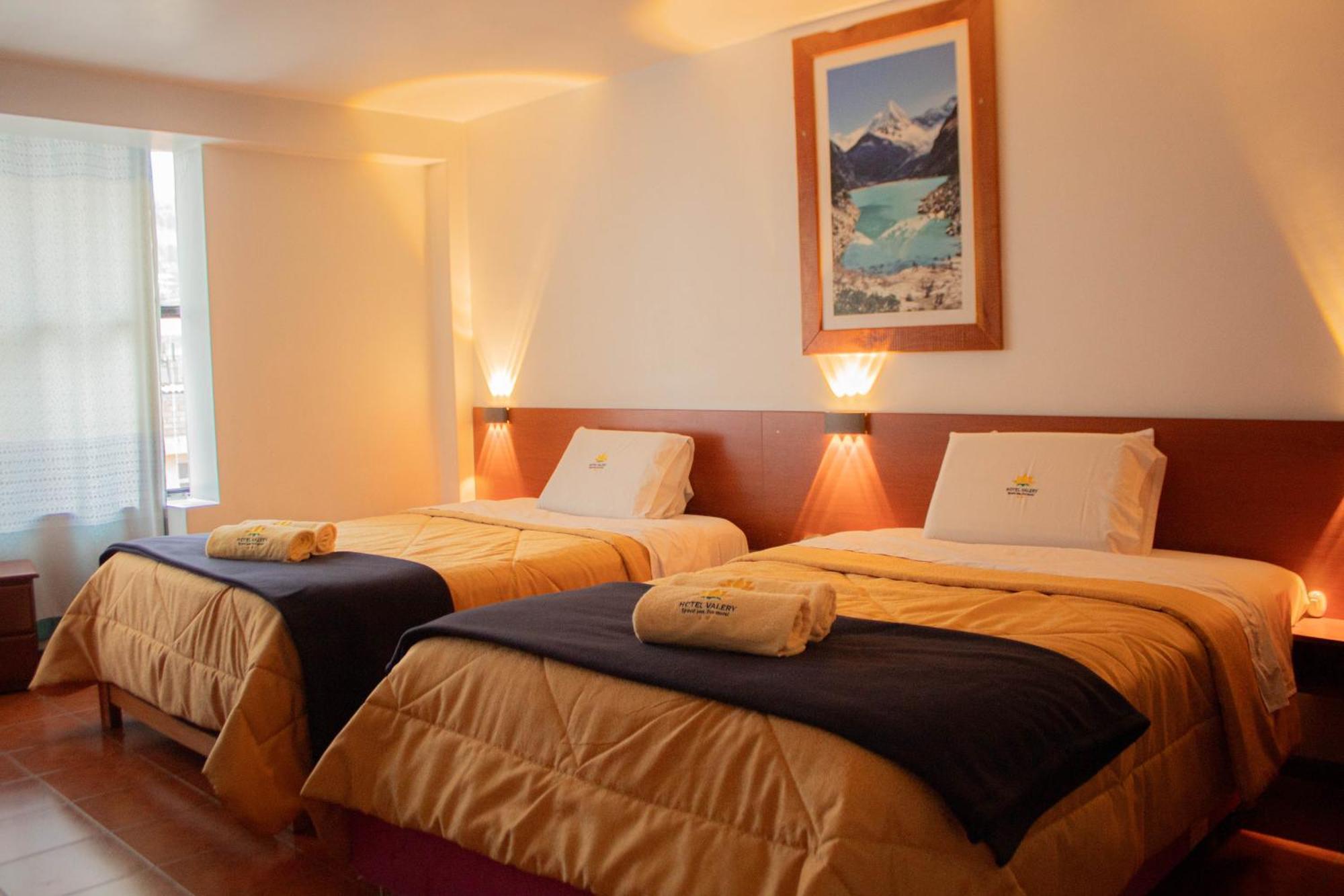 Hotel Valery 2 Estrellas Huaraz  Exterior photo