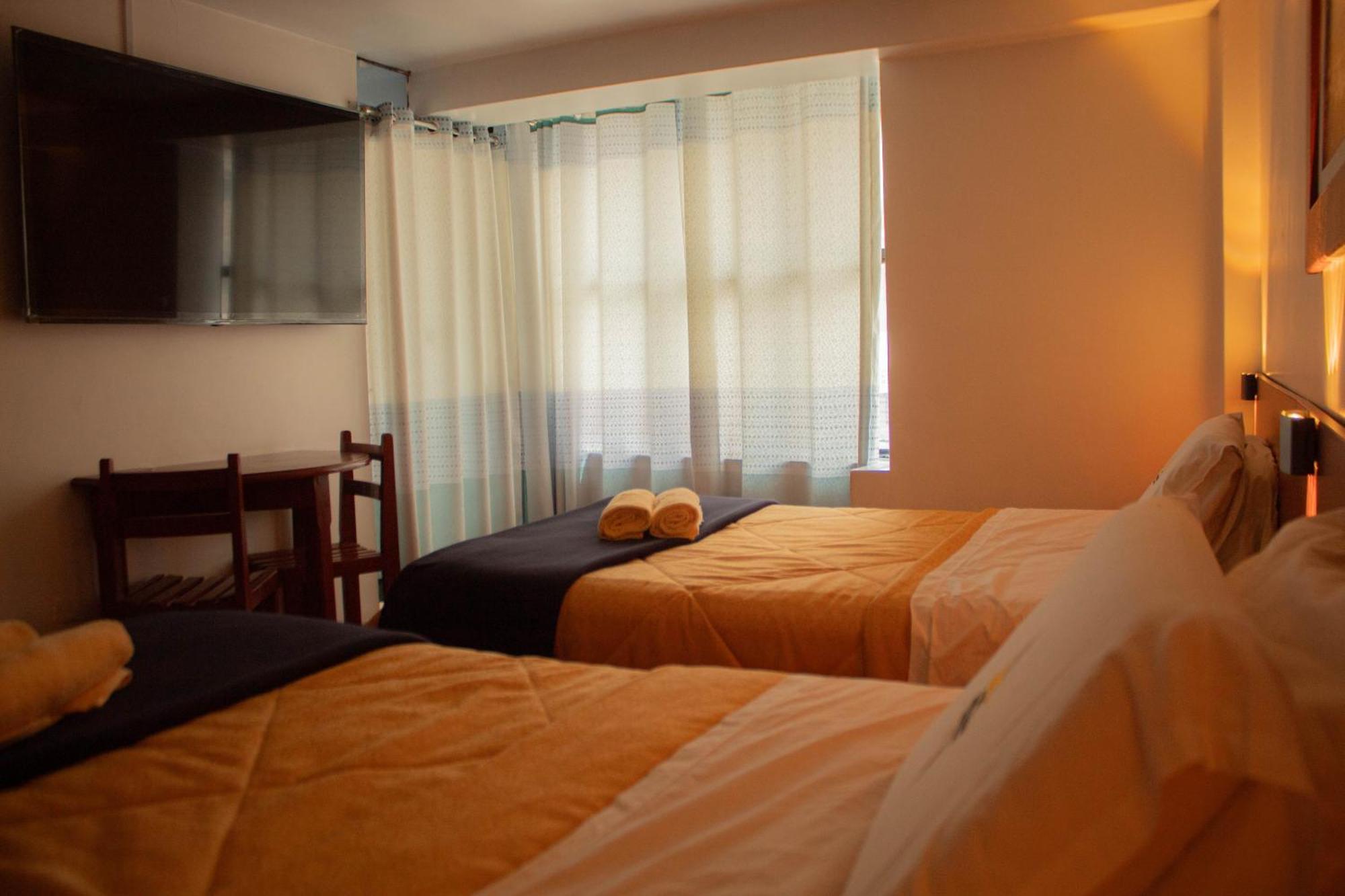 Hotel Valery 2 Estrellas Huaraz  Exterior photo