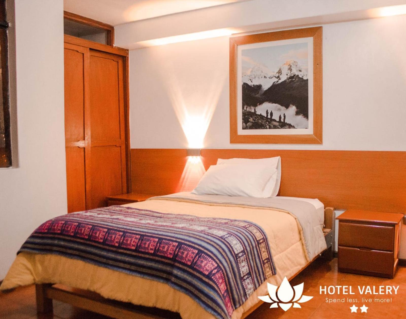 Hotel Valery 2 Estrellas Huaraz  Exterior photo