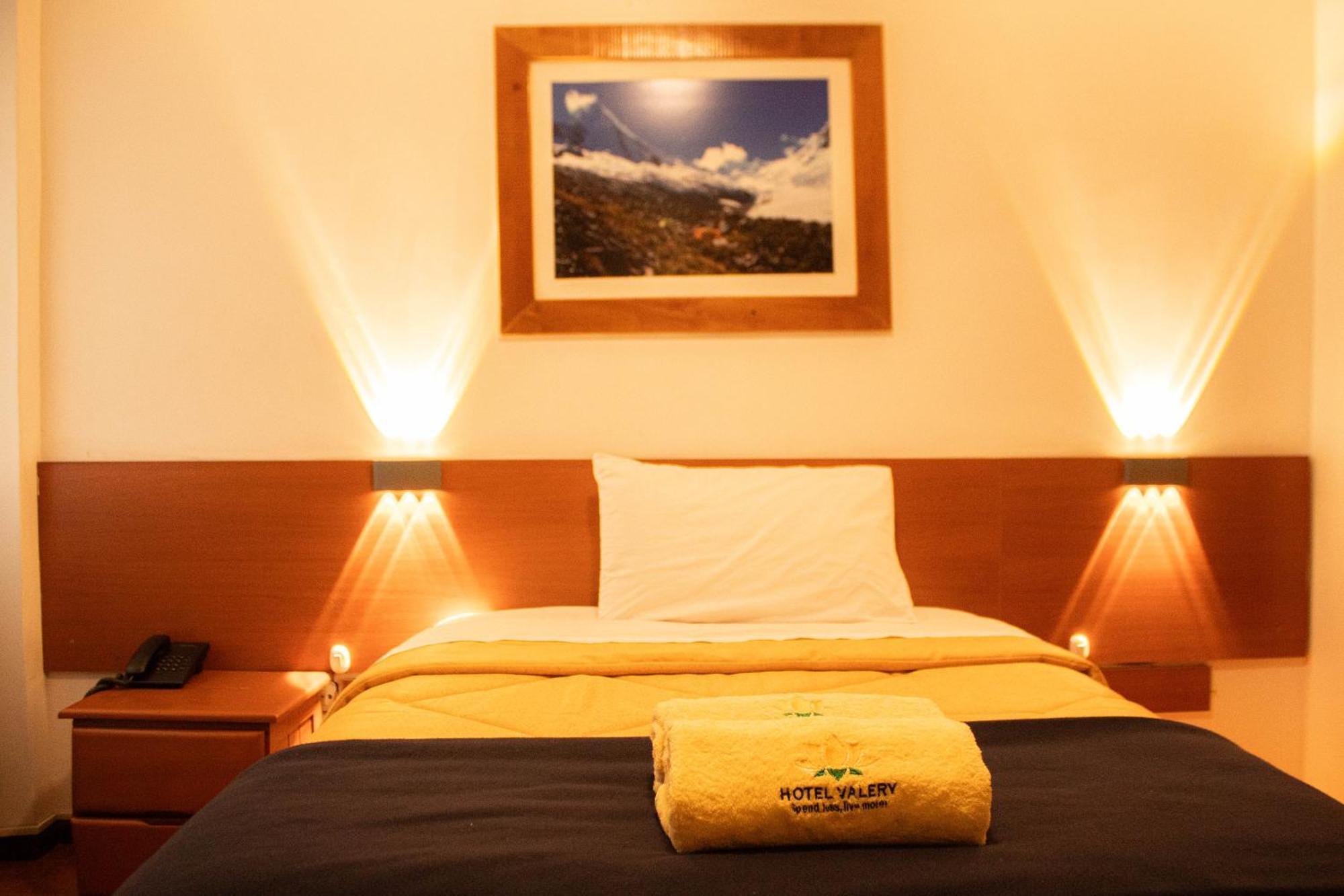 Hotel Valery 2 Estrellas Huaraz  Exterior photo